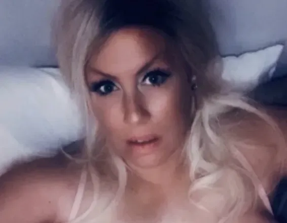 OnlyFans cuenta lustyblonde15 avatar 1