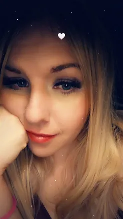 OnlyFans account  bethh28 header 2