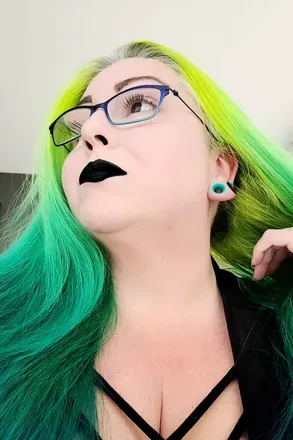 OnlyFans cuenta adorkable_metalhead2.0 avatar 1