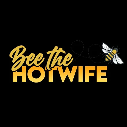 OnlyFans cuenta thehotwifebee header 2