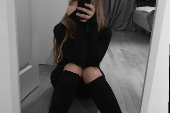 OnlyFans account  lunalistic header 2