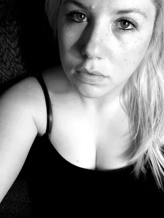 OnlyFans cuenta cryomarinewife avatar 1