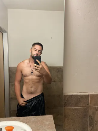 OnlyFans cuenta moneyovereverything30 header 2