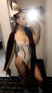 OnlyFans account  reddiorr header 2