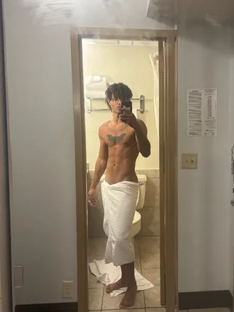 OnlyFans cuenta youngster_knox header 2