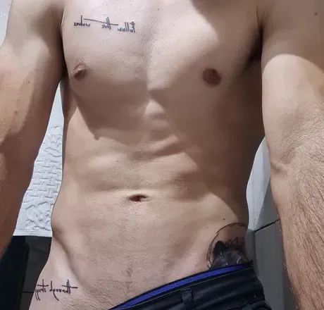 OnlyFans cuenta luccaadrell header 2