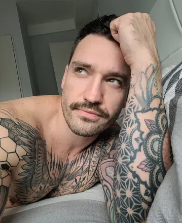 OnlyFans cuenta ruso_latino avatar 1