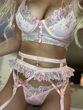 OnlyFans cuenta sophierosejames avatar 1