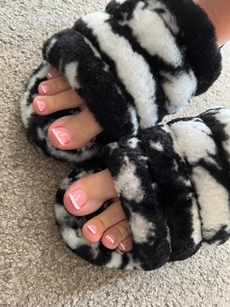 OnlyFans cuenta xfeetfemmex header 2