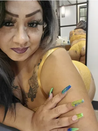 OnlyFans cuenta peruvianbuttafly1972 header 2