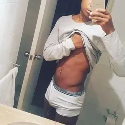 OnlyFans cuenta novinhomilico avatar 1