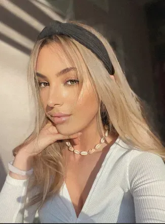 OnlyFans cuenta mica-ela avatar 1