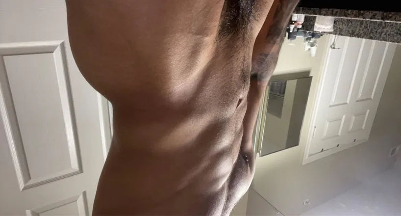 OnlyFans cuenta thrillin_o header 2