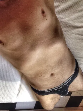 OnlyFans cuenta sendmeakiss header 2