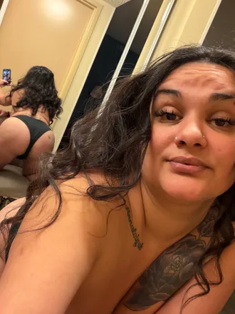 OnlyFans account  juicymamacoco avatar 1