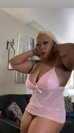 OnlyFans cuenta shemeka123 header 2