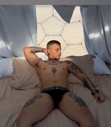 OnlyFans cuenta scorpionprive header 2