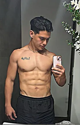OnlyFans cuenta max_yoel avatar 1