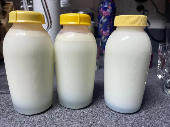 OnlyFans cuenta pumpingmilkymama header 2
