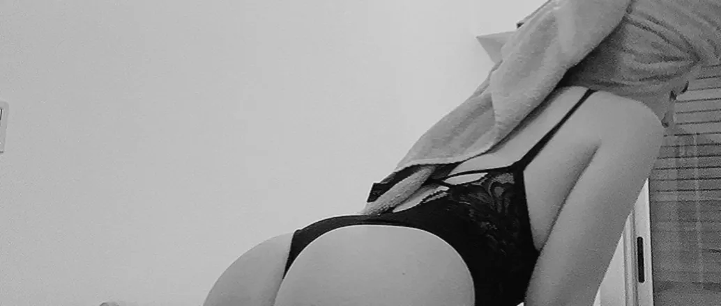 OnlyFans cuenta lenamartinez header 2