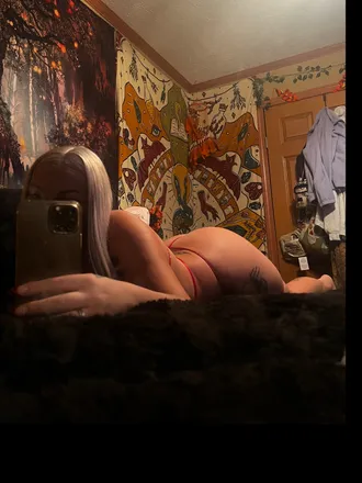 OnlyFans cuenta inlovewithsweets header 2