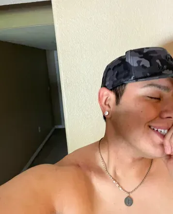 OnlyFans account  ryan_rylee avatar 1