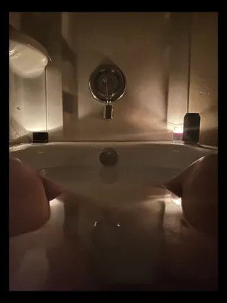 OnlyFans account  americasdaugther header 2
