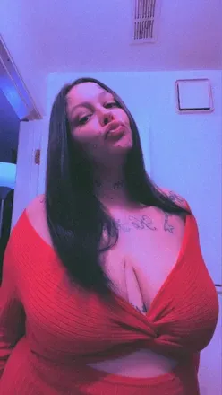 OnlyFans account  krissylouxxx avatar 1