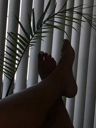 OnlyFans cuenta sexyricanfeet header 2