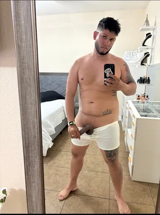 OnlyFans account  marcos131216 header 2