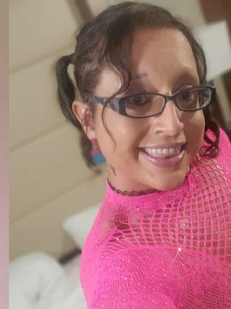 OnlyFans account  crystal_conners header 2