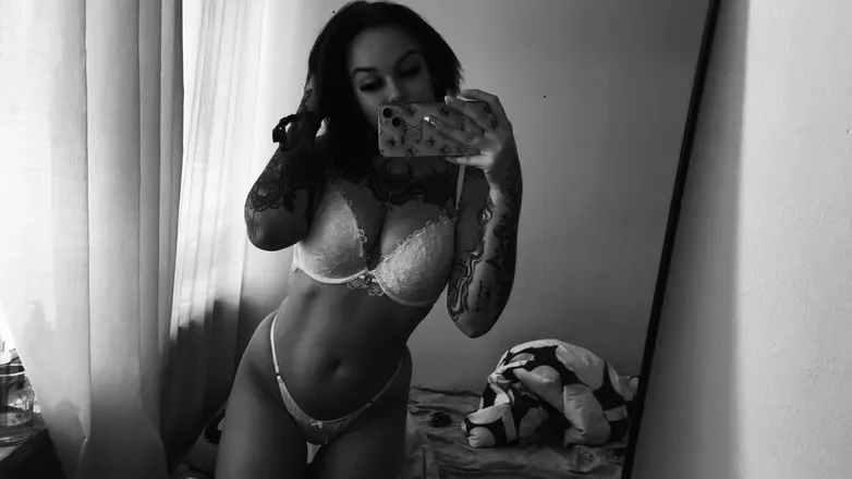 OnlyFans account  alexandramoikku avatar 1