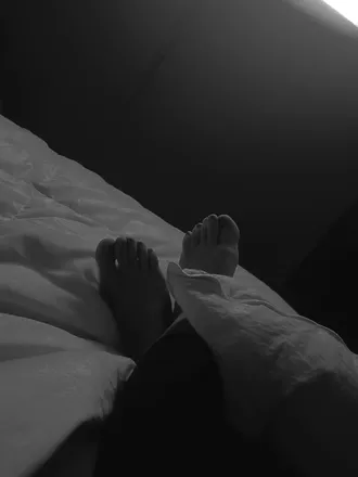 OnlyFans cuenta bambilittletoes header 2