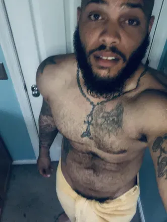 OnlyFans cuenta longlegtee header 2