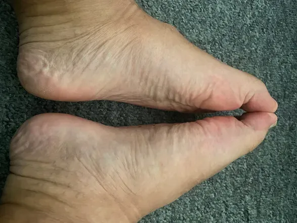 OnlyFans account  dadbod_feet_n_more avatar 1