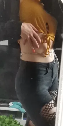OnlyFans cuenta peachyholly2001 header 2