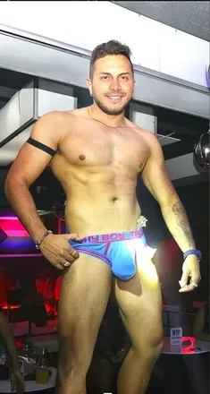 OnlyFans cuenta ernesto72537816 avatar 1