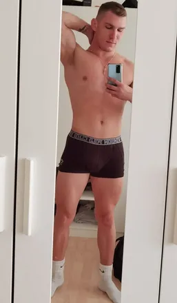 OnlyFans cuenta koriblb header 2