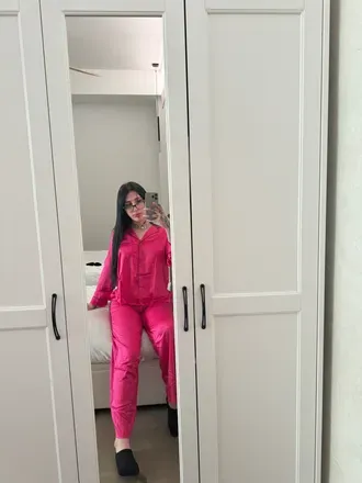 OnlyFans cuenta lucieperret header 2