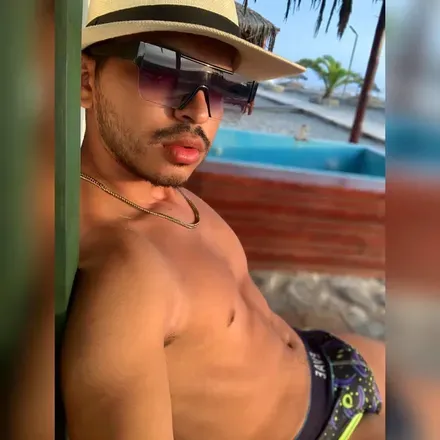 OnlyFans cuenta latinboy.15 avatar 1