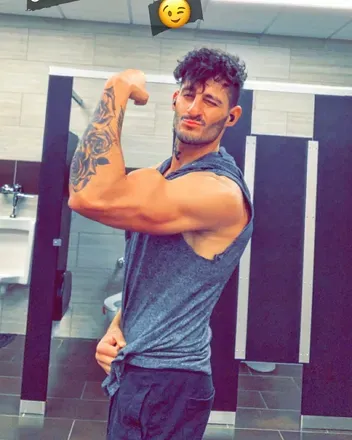 OnlyFans account  travelingguido avatar 1