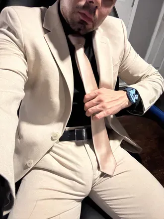 OnlyFans of chavitocuhh23
