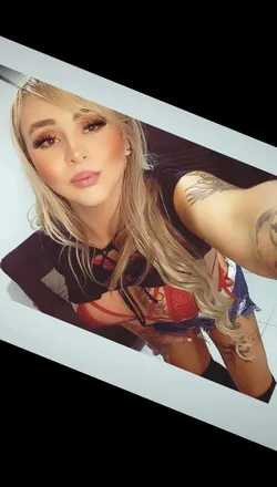 OnlyFans cuenta blondytorres header 2