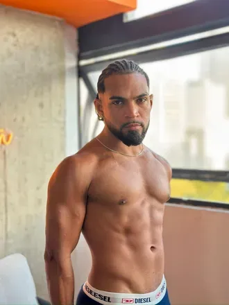 OnlyFans account  alenflix avatar 1