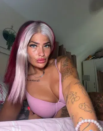 OnlyFans of shannonxpaigex