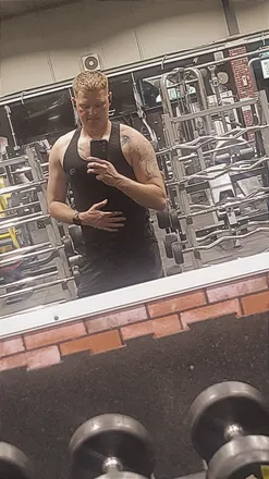 OnlyFans cuenta daddyd1296 header 2