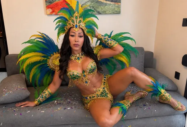 OnlyFans account  belezanegratrans header 2