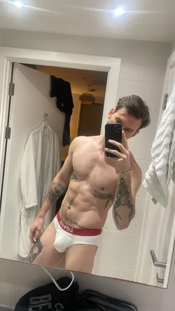OnlyFans cuenta sinwitheden header 2