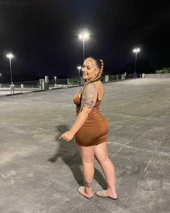 OnlyFans cuenta waaahhhko header 2