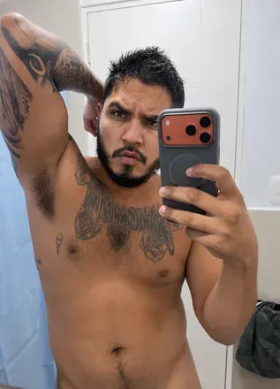 OnlyFans account  diegogu30719778 avatar 1